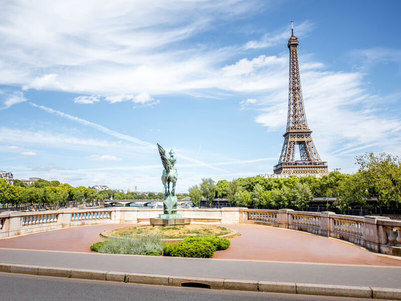 Yel Değirmenlerinden Eyfel'e Benelüks & Paris & Almanya | 7 Gece | İzmir | SunExpress | DUS DUS	